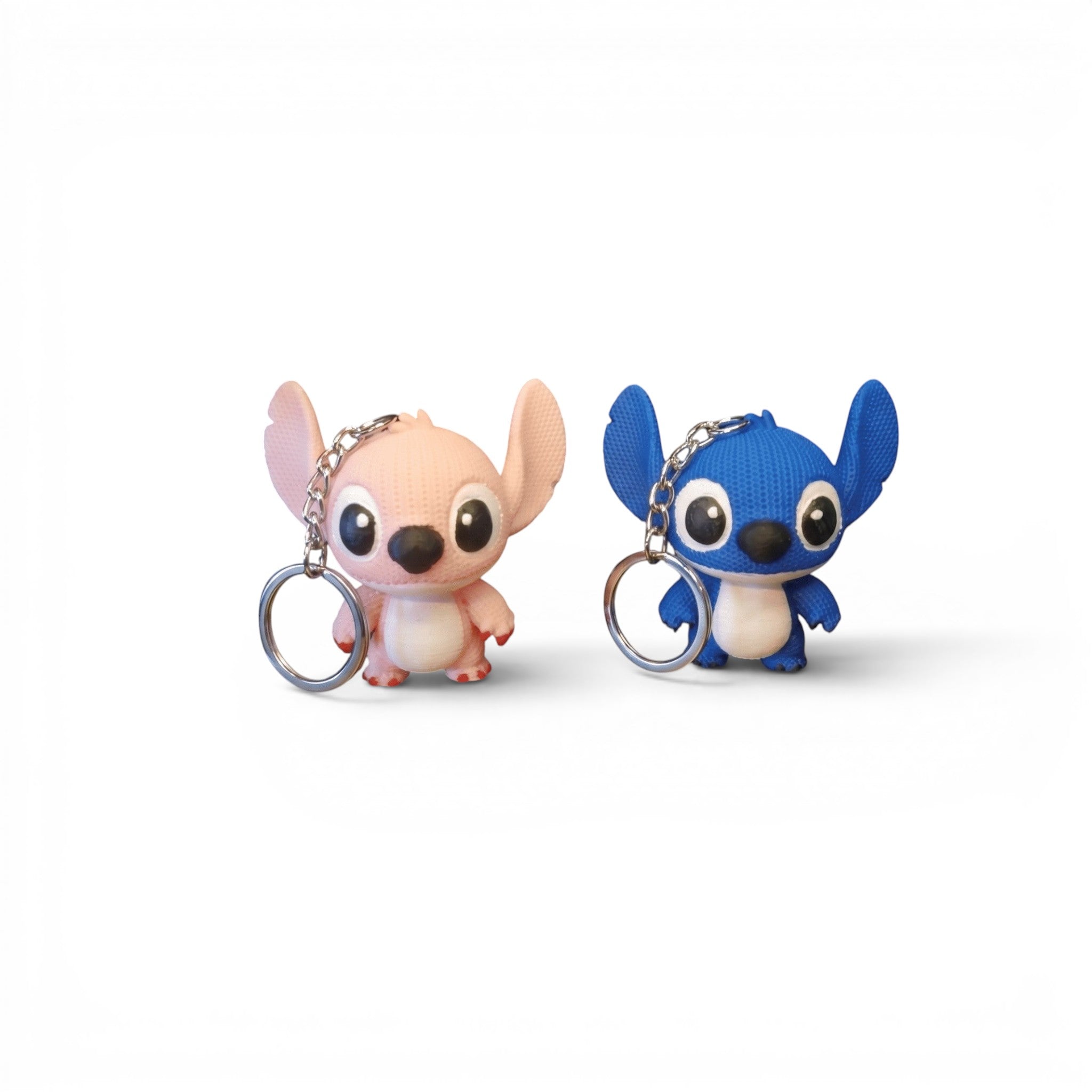3D Stüdyom marka, 3D baskı teknolojisiyle üretilmiş mavi Stitch ve pembe Angel karakterli sevimli anahtarlık seti